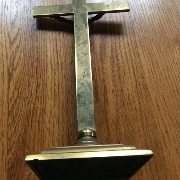 Vintage Church Altar Brass Crucifix - Picture 13 of 16